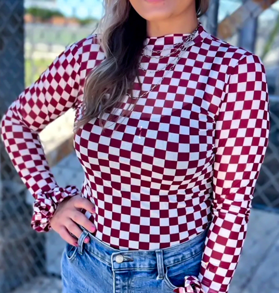 checkered mesh top